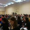 Estudiantes en un acto de la Facultad oscense