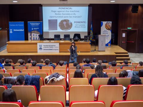 Sesión anterior del ciclo Pasaporte FEGP